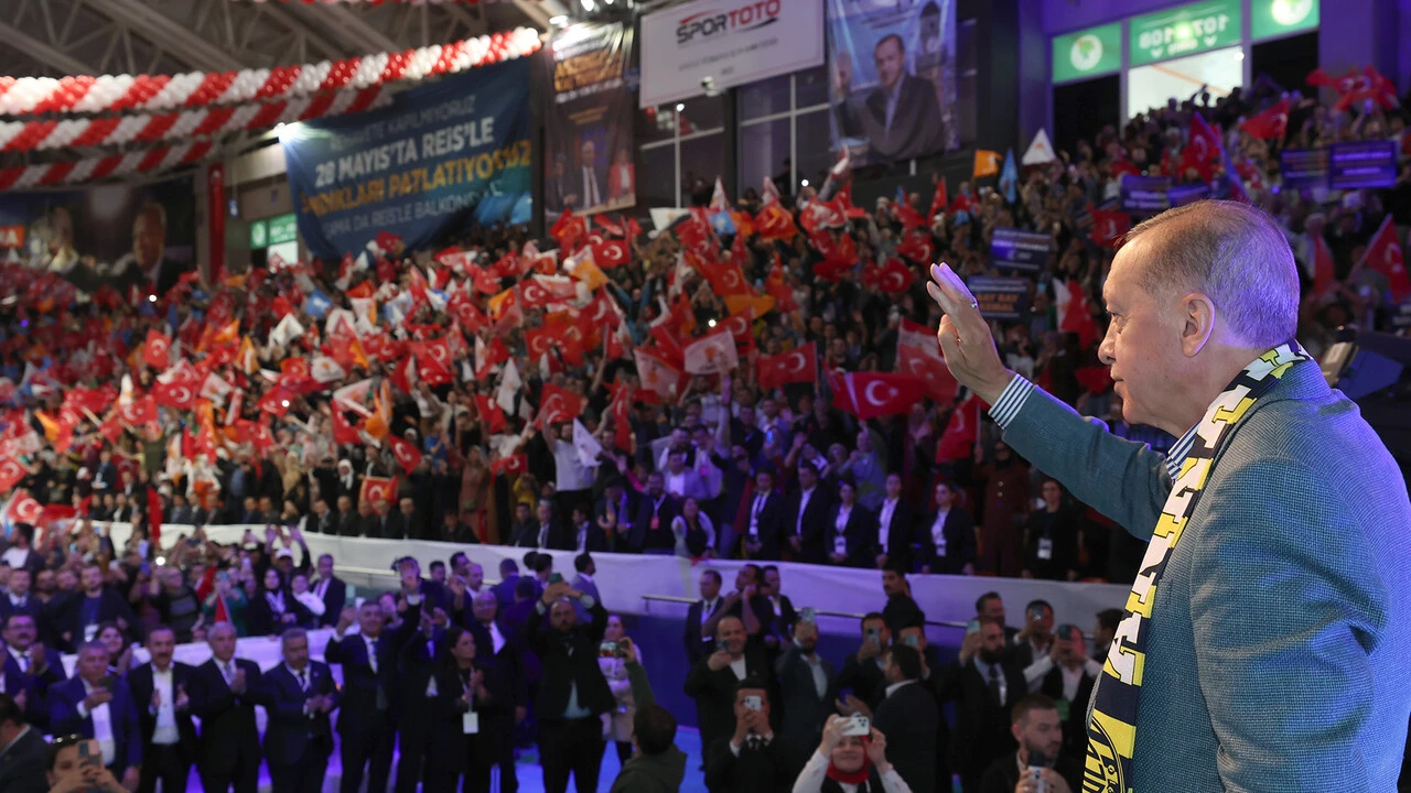 Son dakika! Cumhurbaşkanı Erdoğan'dan 28 Mayıs çağrısı: Gelin yeni dönemi birlikte açalım Son dakika! Cumhurbaşkanı Erdoğan'dan 28 Mayıs çağrısı: Gelin yeni dönemi birlikte açalım