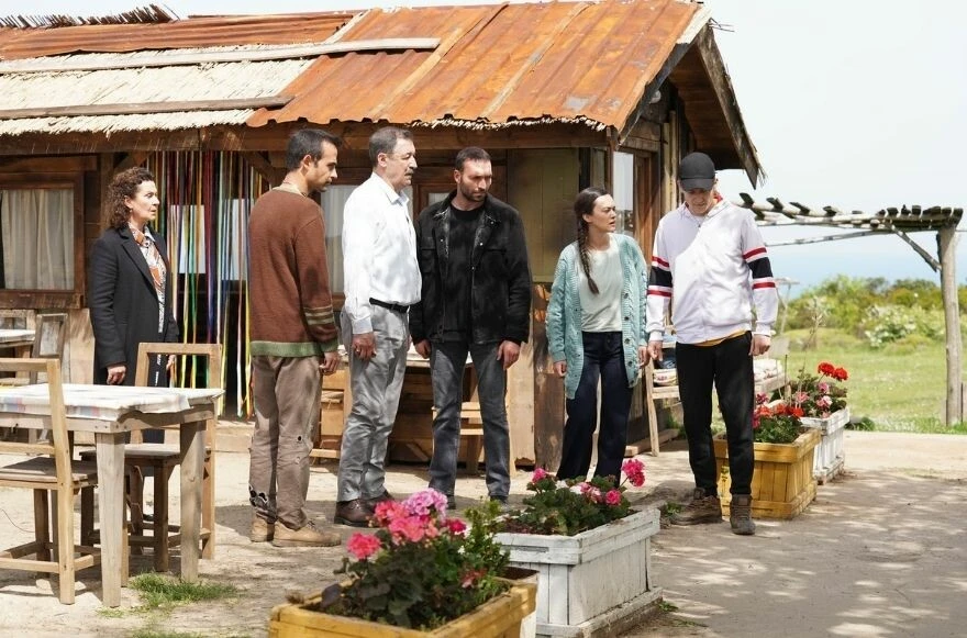 ATV'den Ateş Kuşları dizisi için kafa karıştıran karar! Yayın saati değiştirildi