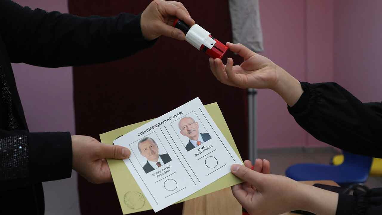 Son dakika! Erzincan’da 2. tur seçim sonuçları belli oldu! Peki Erdoğan mı önde Kılıçdaroğlu mu? İşte Erzincan&#039;da 28 Mayıs 2. tur oy oranları...
