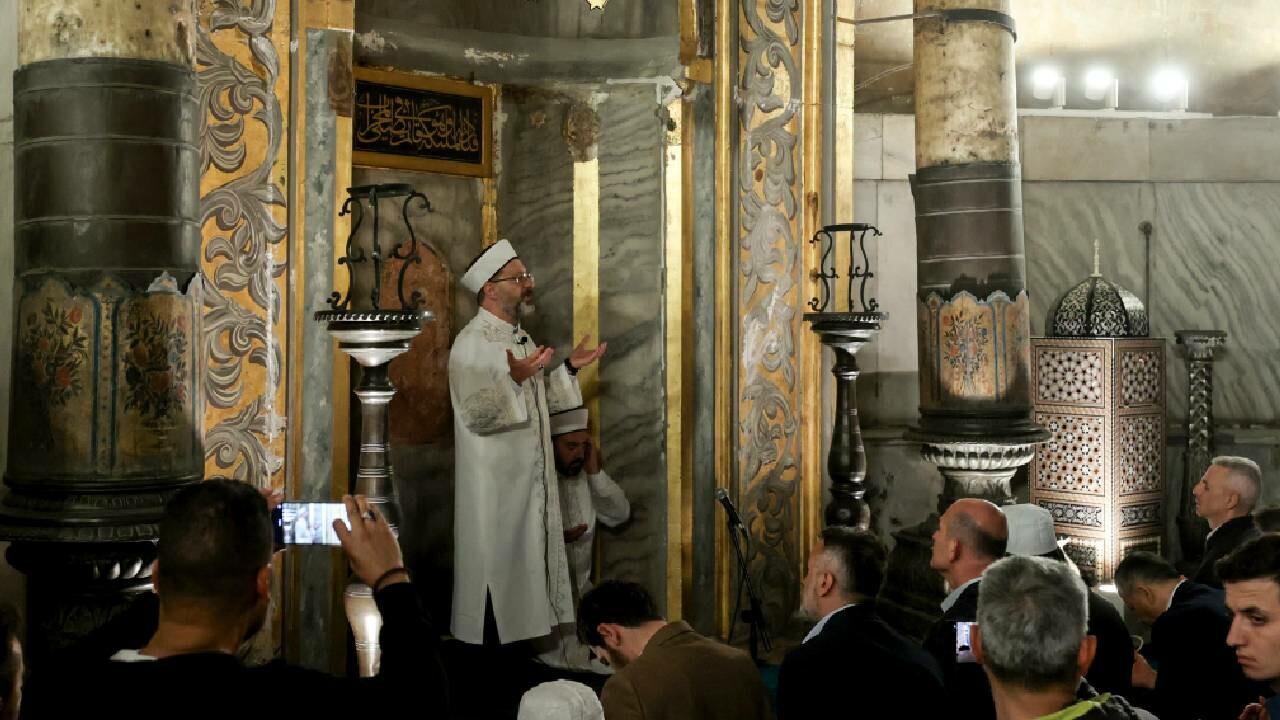 Diyanet İşleri Başkanı Ali Erbaş: İstanbul fethedildikten sonra İslam şehri oldu!