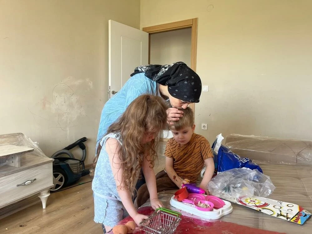 Ev sahibi tarafından kapı dışarı edilen, kanser hastası kadın yetkililere seslendi: Sesimi duyun