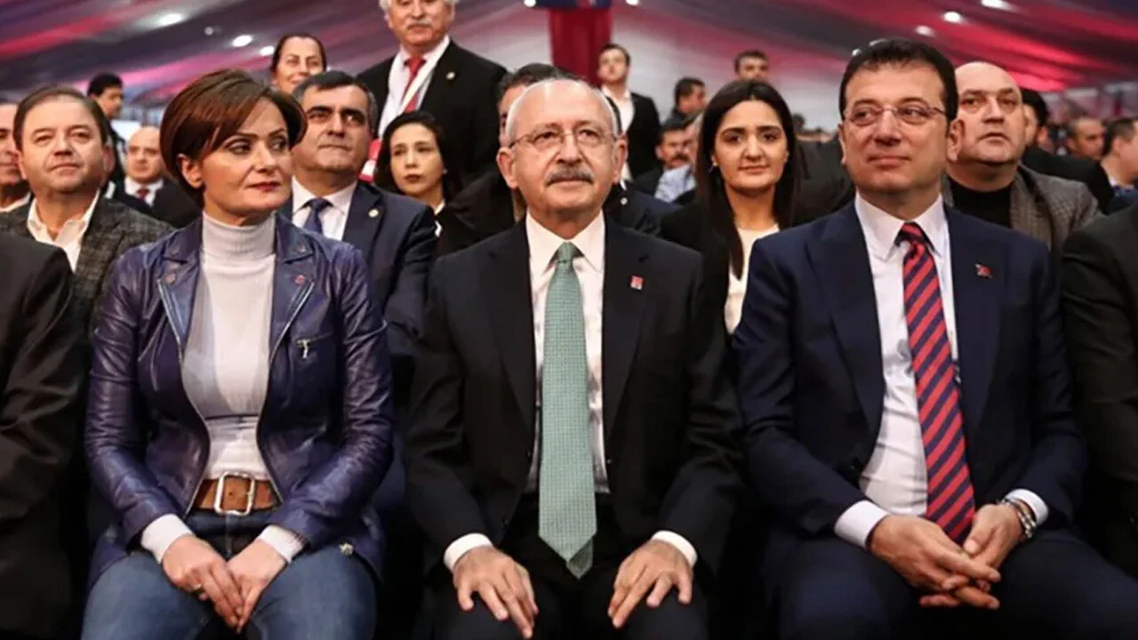 CHP'de hareketli saatler! Kılıçdaroğlu-İmamoğlu görüşmesi sona erdi  CHP'de hareketli saatler! Kılıçdaroğlu-İmamoğlu görüşmesi sona erdi