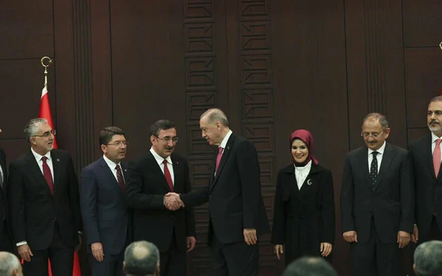 AK Parti'nin en önemli isimlerindendi: Yeni dönemin tek Cumhurbaşkanı Yardımcısı Cevdet Yılmaz oldu