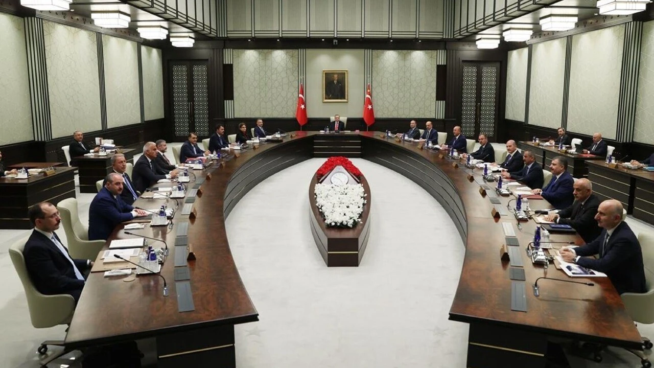 İÇİŞLERİ BAKANI KİM OLDU? Kabine
