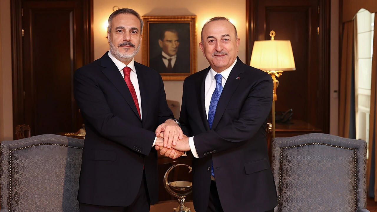 Kuveyt, Cezayir ve Malezya’dan Hakan Fidan’a tebrik