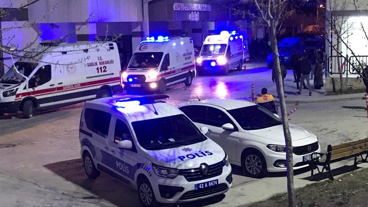 Konya’da iki grup arasında silahlı kavga: Aralarında polislerinde olduğu çok kişi yaralandı!