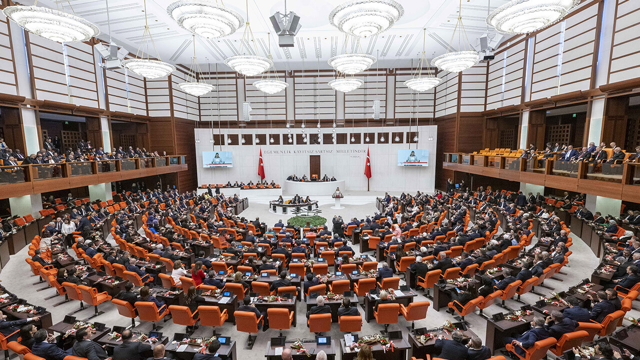 TBMM’de yeni hafta yoğun başlıyor! Kabine üyeleri için yemin töreni, Meclis Başkanı da seçilecek