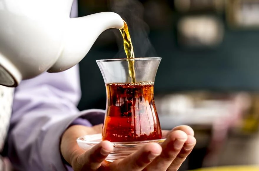 1 Bardak çay kaç para? Kafelerde çay ne kadar 2023? İstanbul, Ankara, İzmir <a href=