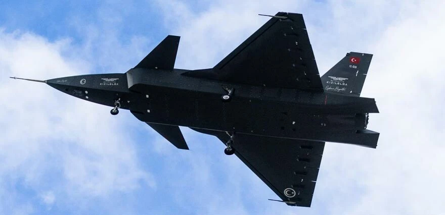 Selçuk Bayraktar duyurdu: Türkiye’nin göz bebeği KIZILELMA yine tarihi başarıya imza attı! 