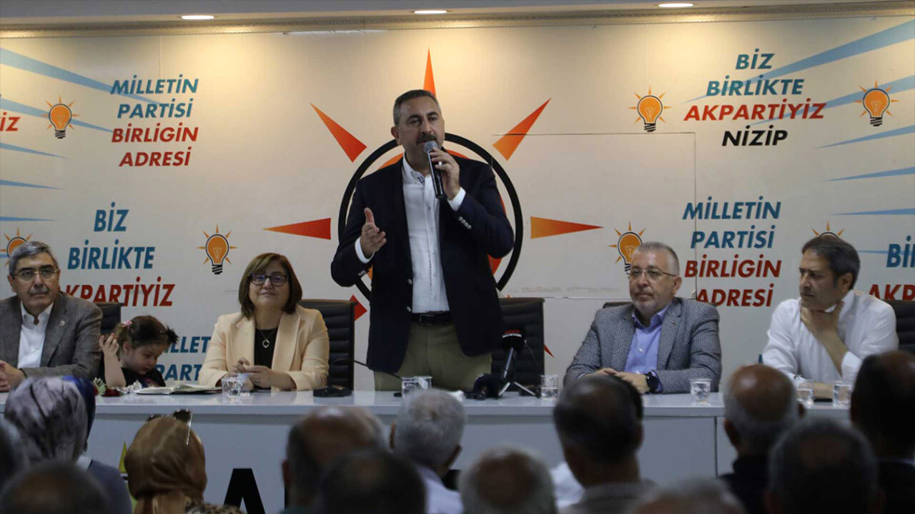 AK Parti&#039;den yeni anayasa mesajı! &#039;AK Parti öncülük yapacak&#039; 