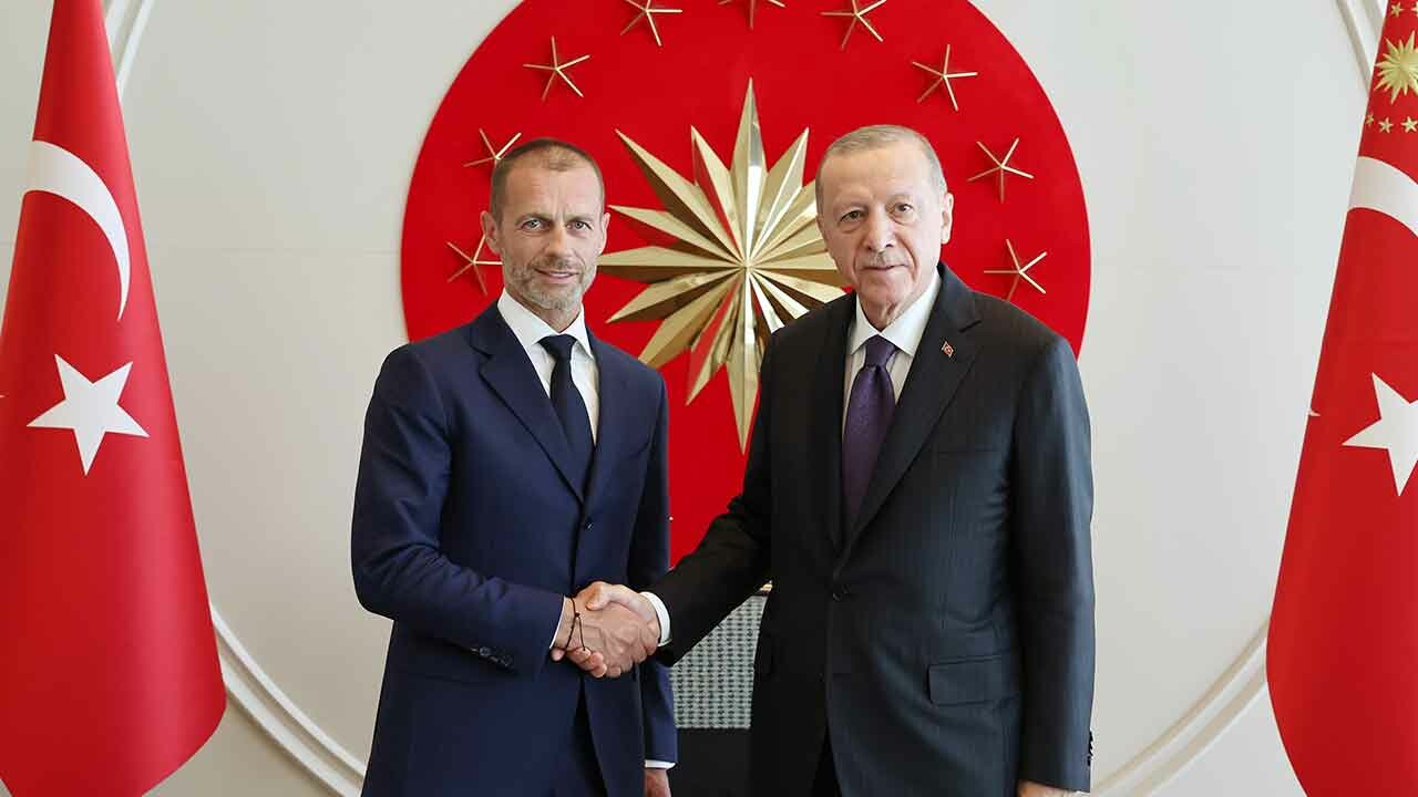 Cumhurbaşkanı Erdoğan, UEFA Başkanı Aleksander Caferin ile görüştü