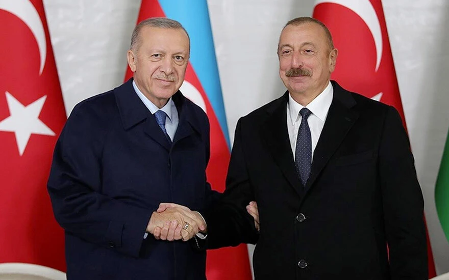 Gelenek bozulmadı: Erdoğan'ın yeni dönemde ilk yurt dışı ziyareti 'Gardaş'a ve 'Yavru Vatan'a