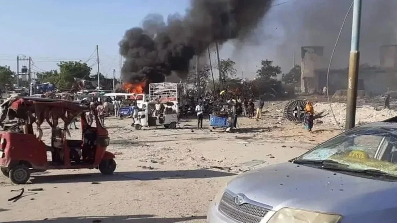 Somali'de oyun parkına kanlı saldırı: Çok sayıda çocuk hayatını kaybetti