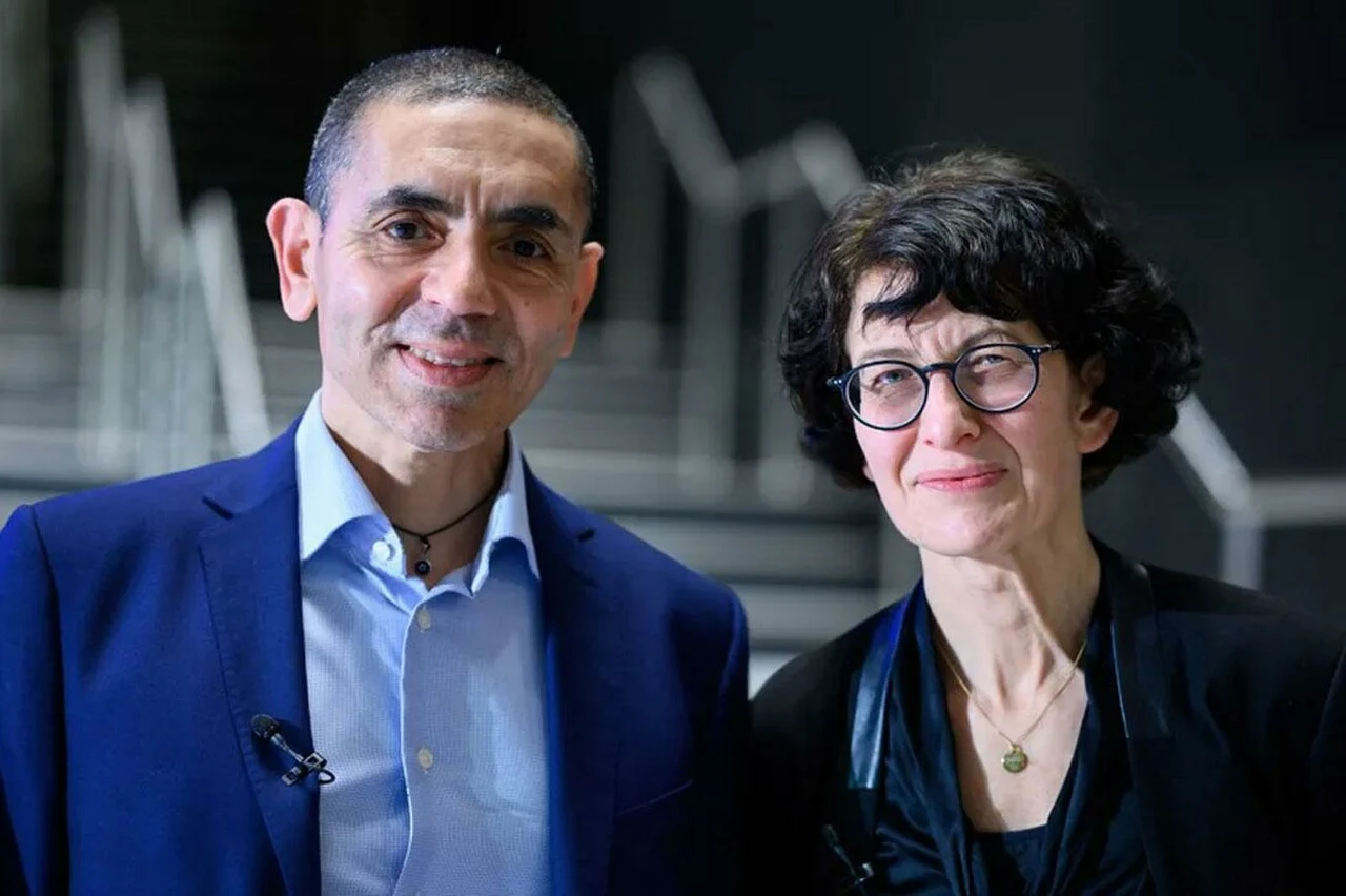 BioNTech kurucuları Özlem Türeci ve Uğur Şahin'e 'yan etki' suçlaması