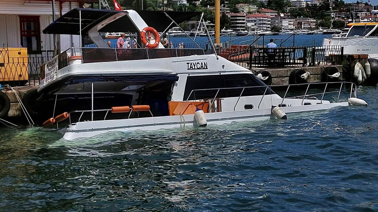 İstanbul'da korkunç olay! 4 yolcusuyla Boğaz'a açılan yat battı