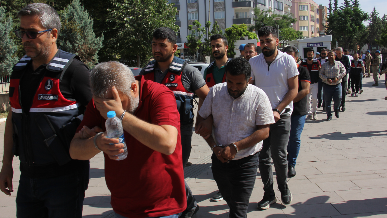 Kilis&#039;te rüşvet operasyonu! 10 şüpheli gözaltı kararı