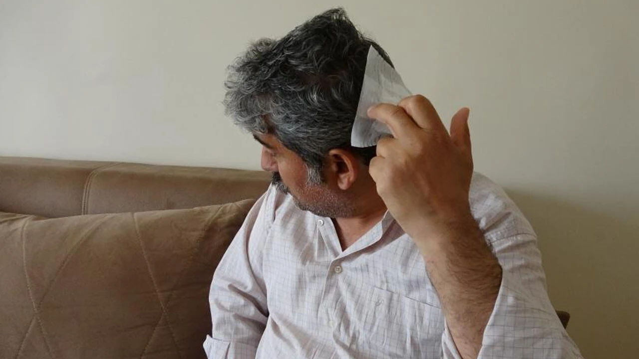 AK Partili yöneticiye <a href=