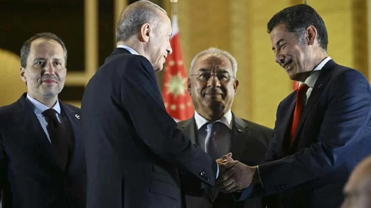 Cumhurbaşkanı Erdoğan'ın Azerbaycan ziyaretinde Sinan Oğan detayı!