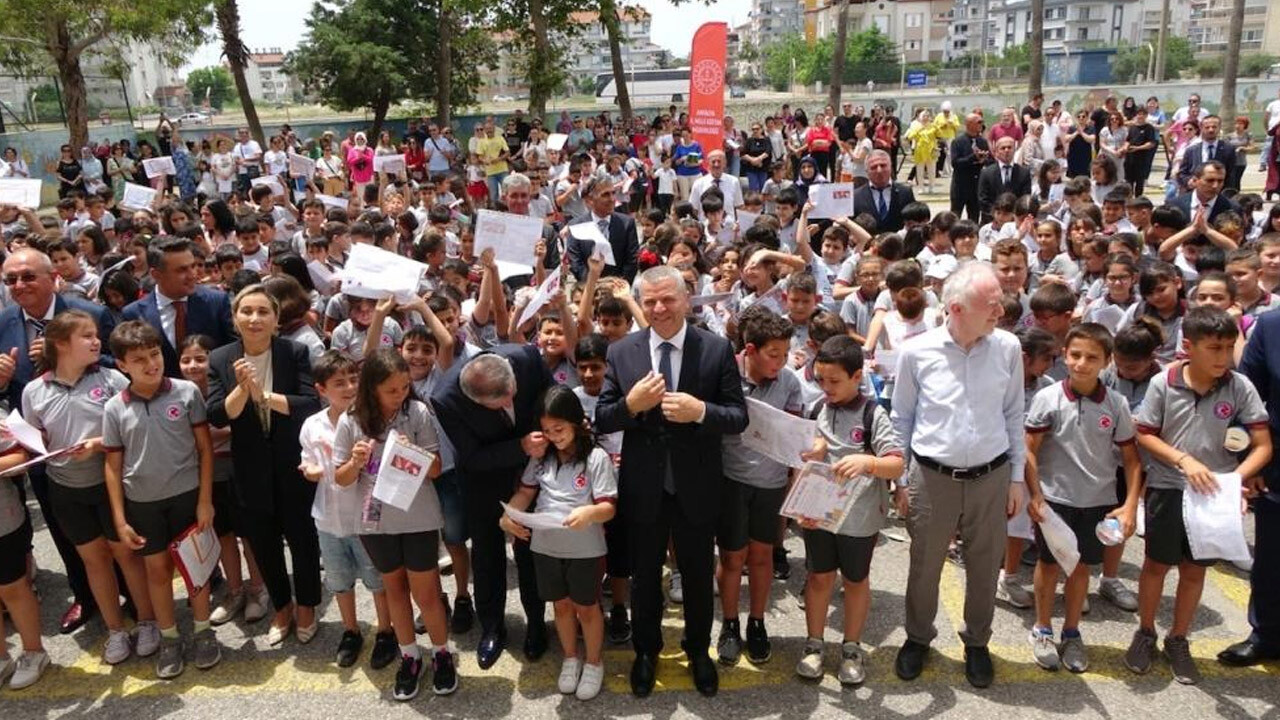 Karne gününde tesadüfün böylesi... 4 öğrencinin de adı aynı 