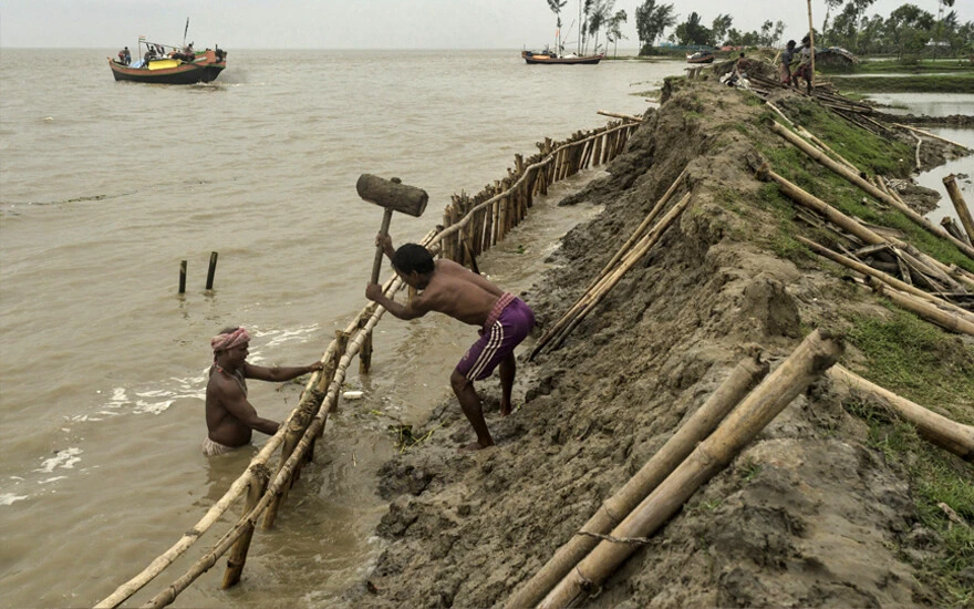 Dünya'nın ekseni 80 cm kaydı! Sebebi yer altı suları