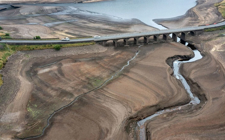 Dünya'nın ekseni 80 cm kaydı! Sebebi yer altı suları