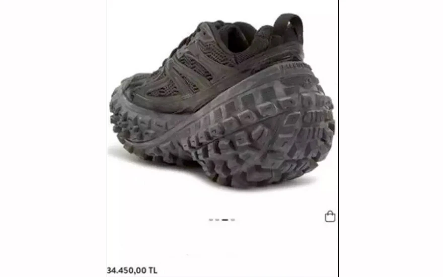 Oğuzhan Koç'un ayakkabıları bu sefer fiyatıyla gündemde: Etiketi gören dönüp tekrar baktı