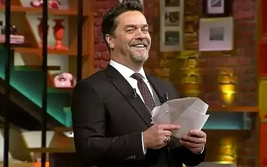 Beyaz Show'dan haber var! Beyazıt Öztürk bizzat duyurdu