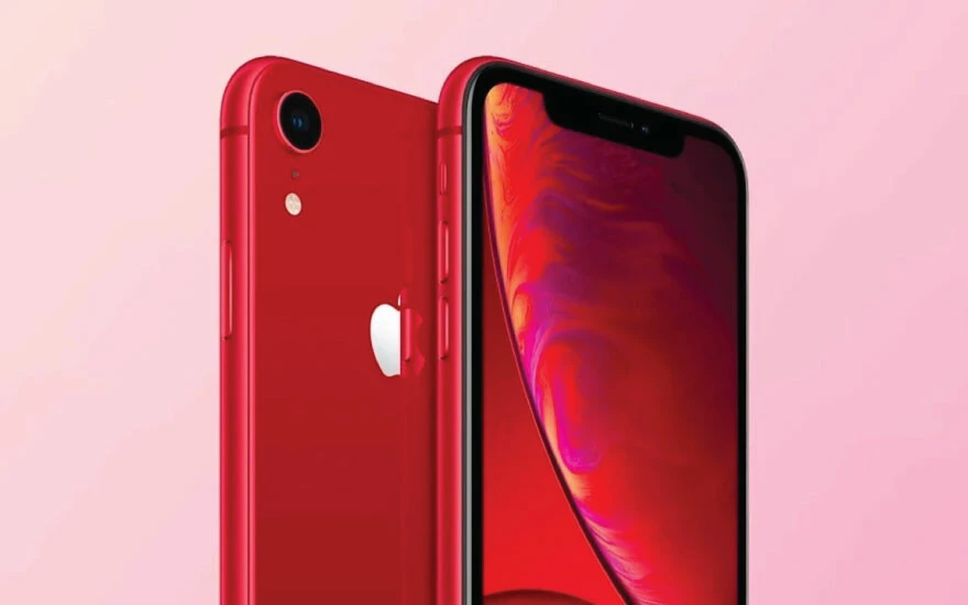 'Ucuz iPhone' bekleyenlere kötü haber: SE rafa mı kalktı?