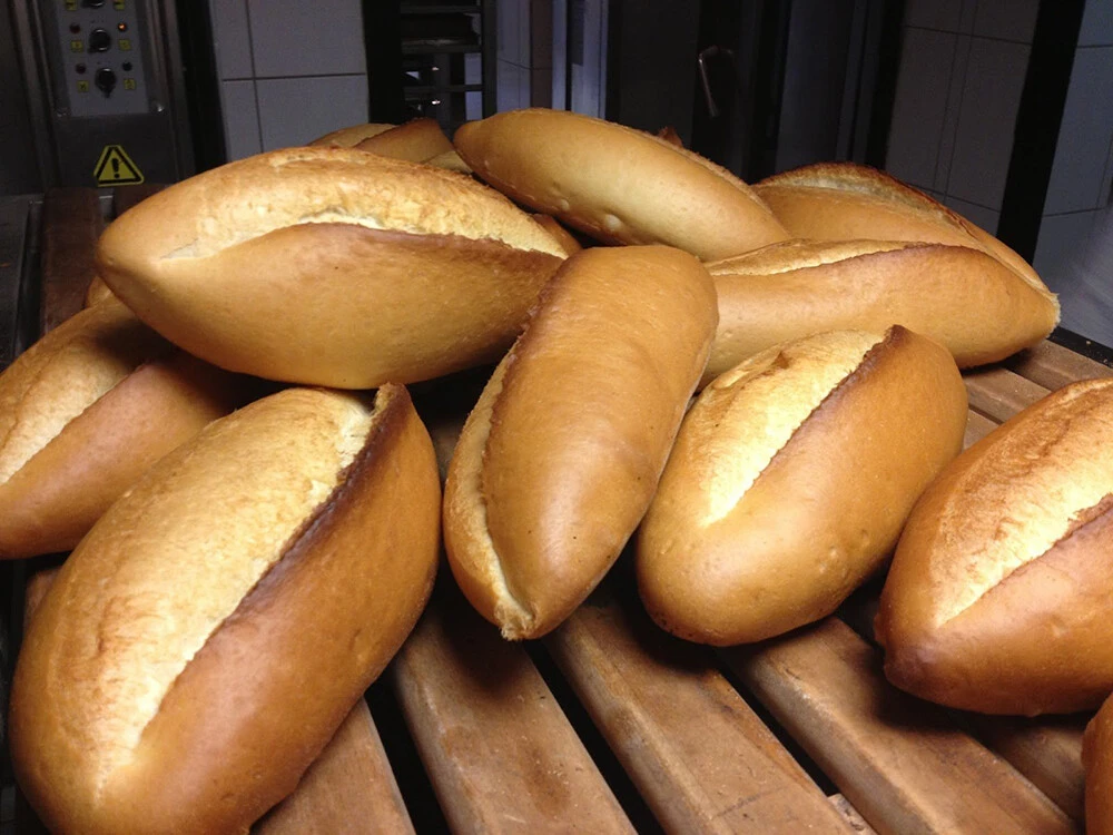 Son dakika! 'Ekmek 10 lira olacak' iddiasına Fırıncılar Federasyonu Başkanı'ndan cevap