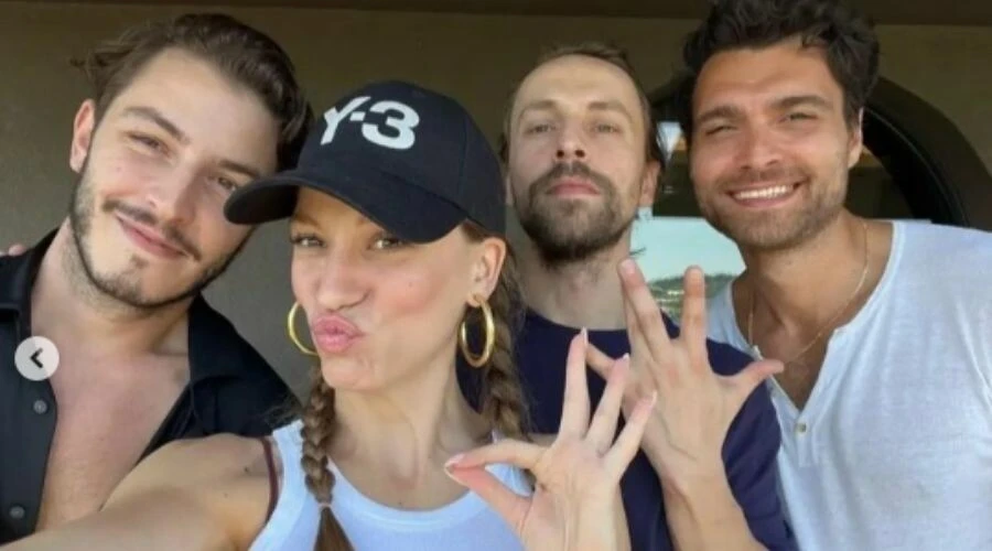 Kimler Geldi Kimler Geçti ekibi toplandı! İlk kare binlerce beğeni aldı