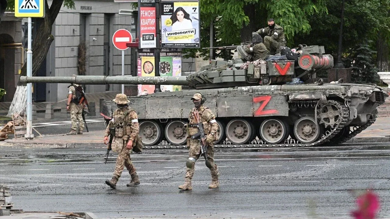 İngiltere'den Rusya'daki darbe girişimi yorumu: Rus devleti ciddi bir meydan okumayla karşı karşıya