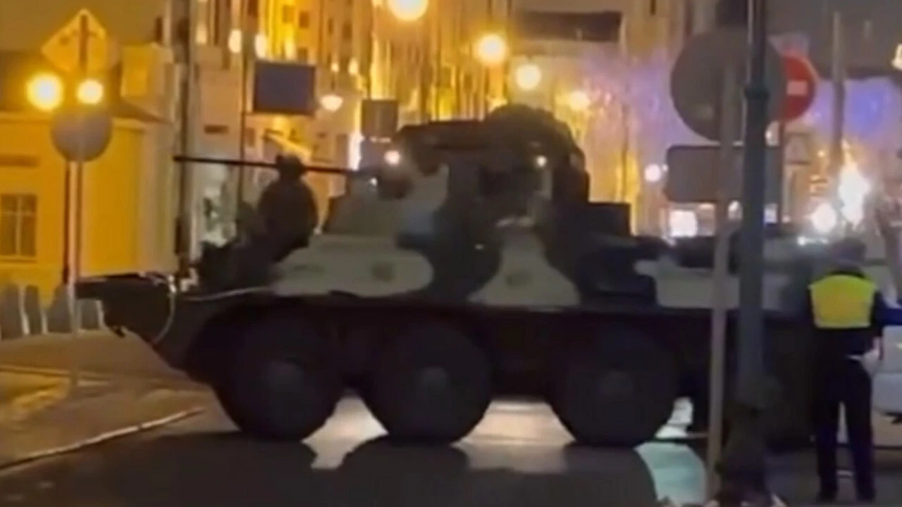 Putin’den Wagner grubu için vur emri! Gerilim had safhada, zırhlılar sokaklarda