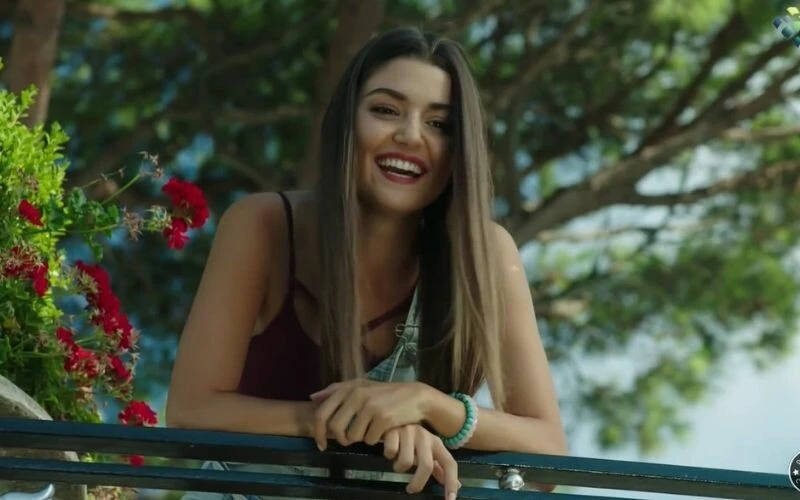 Kaz Dağları’ndan zeytinlik aldığı iddia edildi: Milyonlar kazanan Hande Erçel o soruyu duyunca şoke oldu!