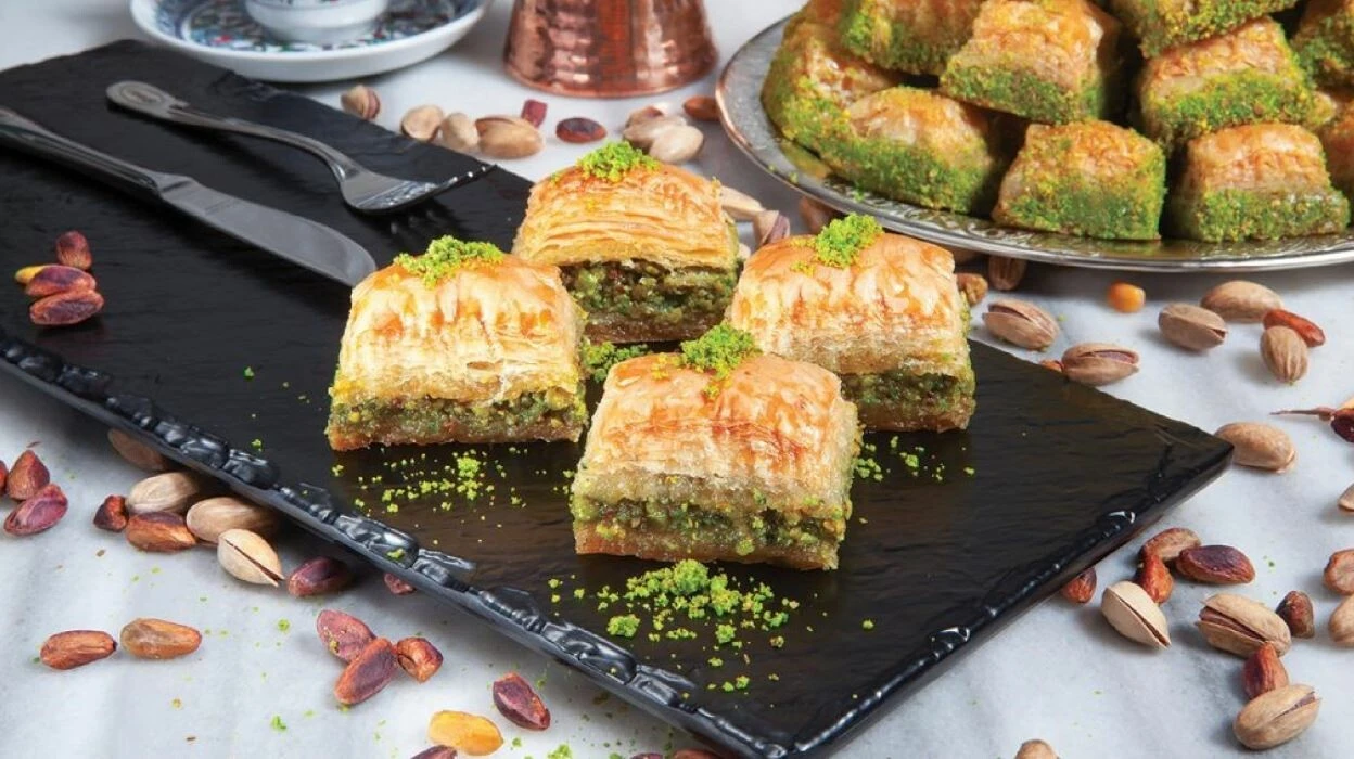 Baklavanın daha lezzetli olmasını sağlayan lezzet tüyosu! Aşçıların uyguladığı teknik...