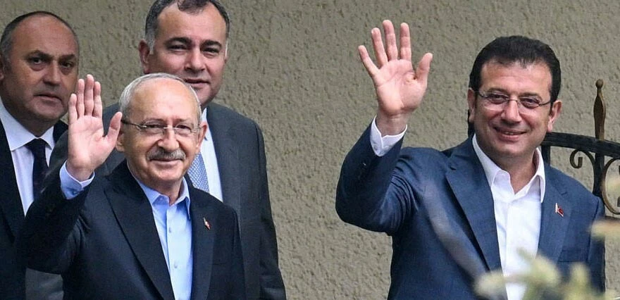 Bülent Tezcan da “değişim” diyerek ateşi yaktı: Genel başkan ve ben dahil…