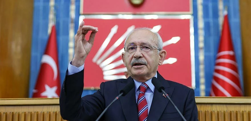 Bülent Tezcan da “değişim” diyerek ateşi yaktı: Genel başkan ve ben dahil…