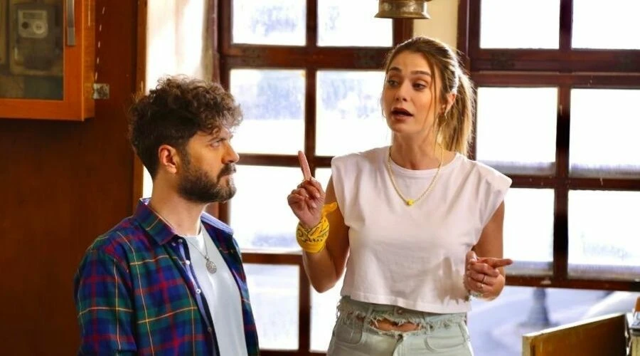 Aşk Yolunda filmi oyuncuları kimler, konusu nedir? Aşk Yolunda filmi nerede çekildi?