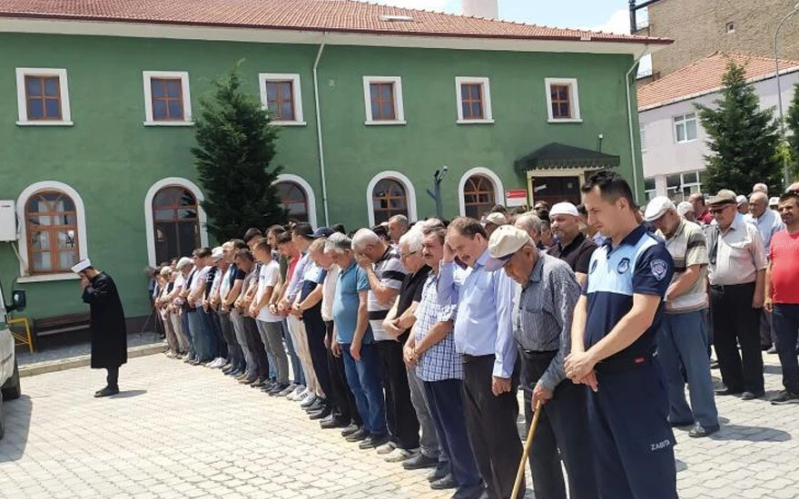 2,5 yaşındaki çocuğun kahreden ölümü! Televizyon yüzünden canından oldu