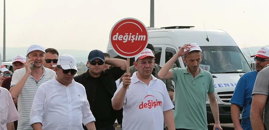 Canlı yayına katılan Tanju Özcan duyduğu sözler karşısında küplere bindi: Haddinizi bilin!