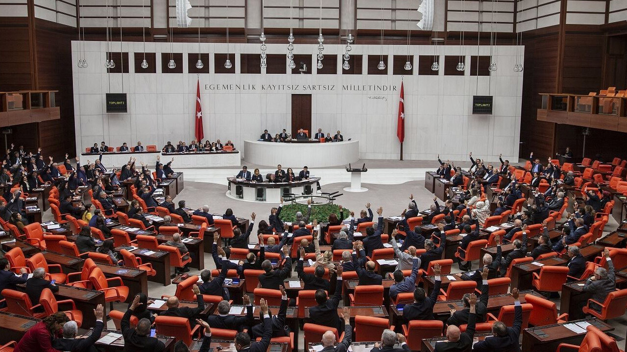 Memur zammıyla ilgili yasa teklifi bugün Meclis’te! İşte öne çıkan 3 formül...