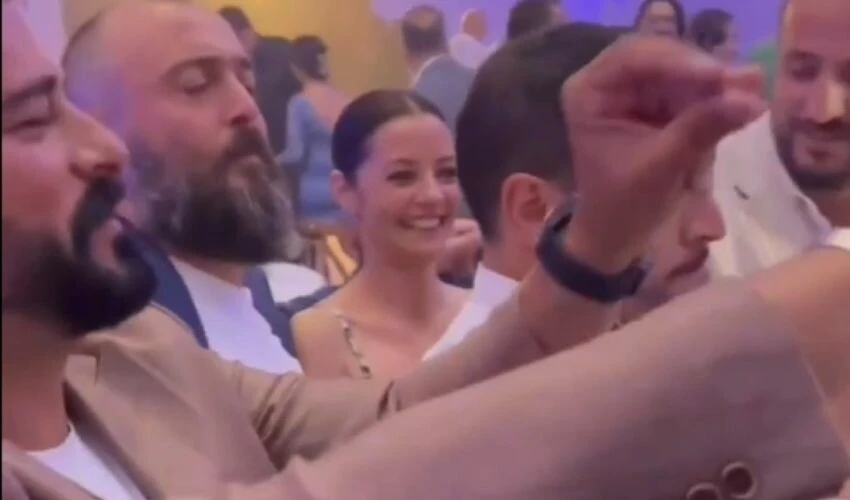 Kuruluş Osman dizisi oyuncuları evlendi! Burak Özçivit düğünde böyle coştu