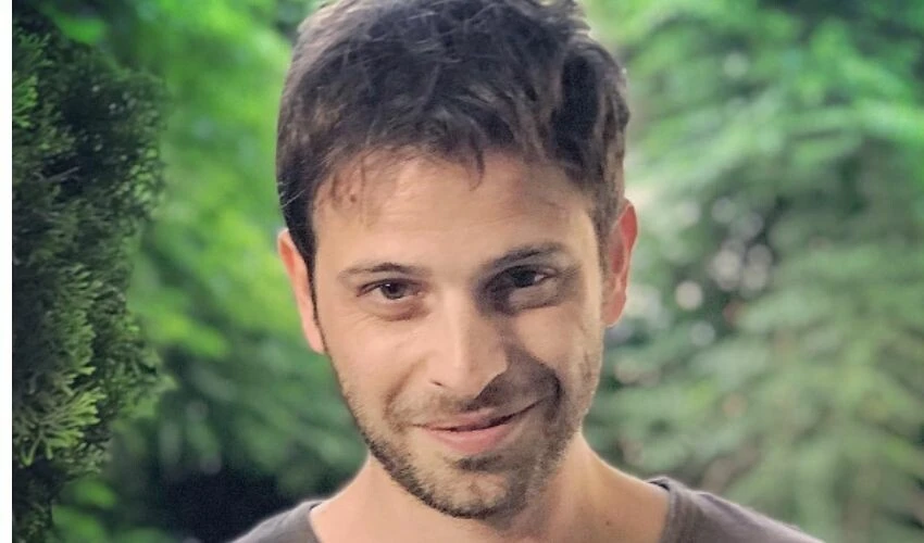 Emir Can İğrek'in şarkısı Ali Cabbar film oluyor! Güneşi Beklerken'in oyuncusu başrolde