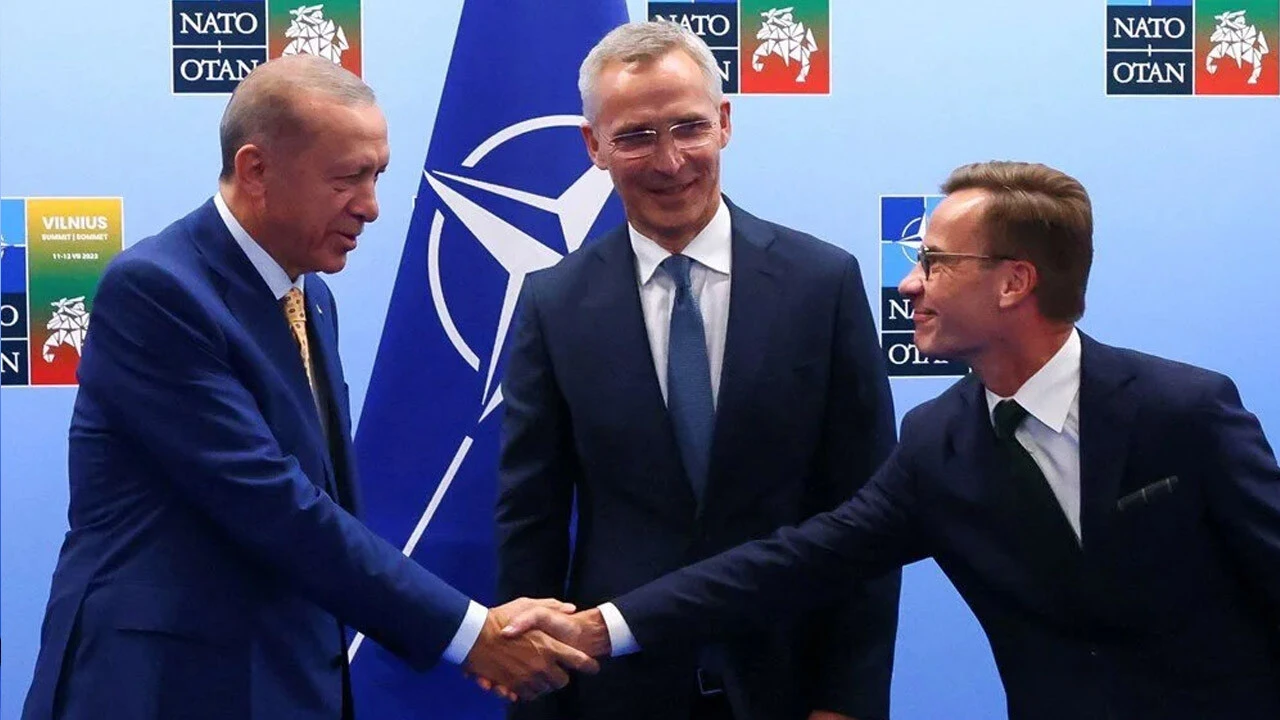 Türkiye'nin kararı dünya basınında geniş yankı buldu: İsveç NATO'ya katılma yolunda