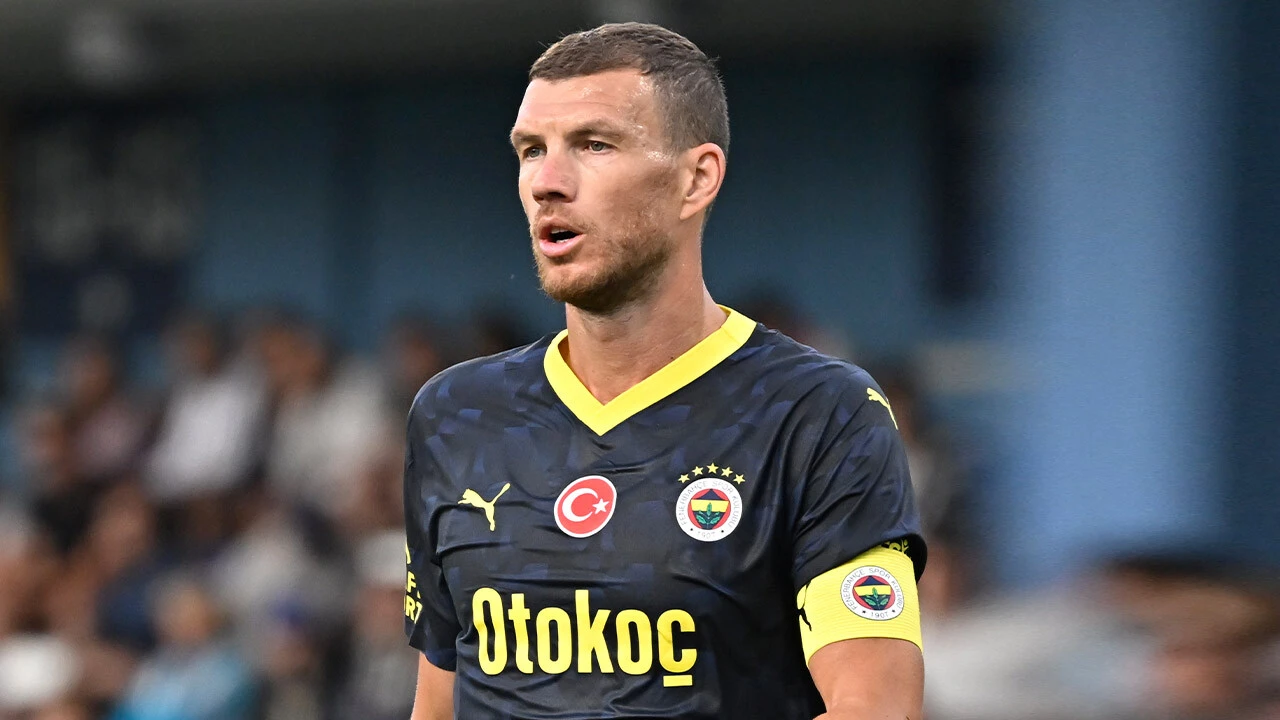 Fenerbahçe'nin yeni kaptanı Edin Dzeko