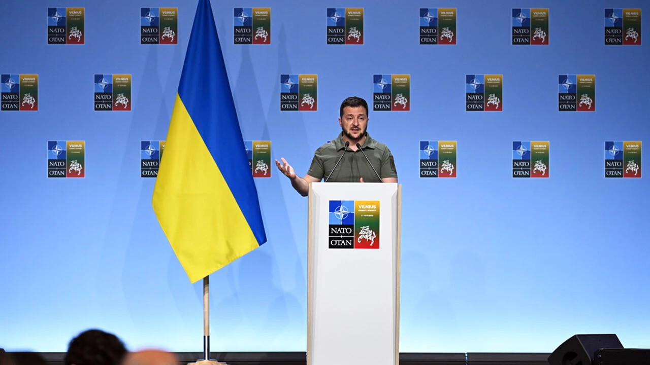 ABD ve Birleşik Krallık'tan Zelenskiy'e 'minnet göster' tepkisi NATO dönüşü kriz tırmandı
