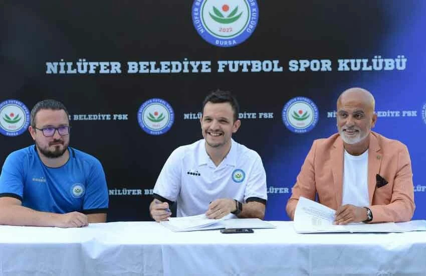 Batalla Bursa'ya döndü