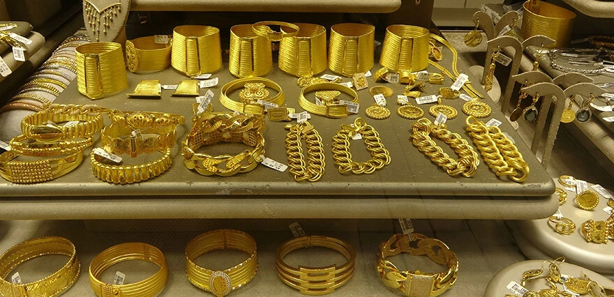 Altını olan bozdurmasın! Kuyumculardan rekor tahmin geldi, işte iki yılda çıkacağı seviye