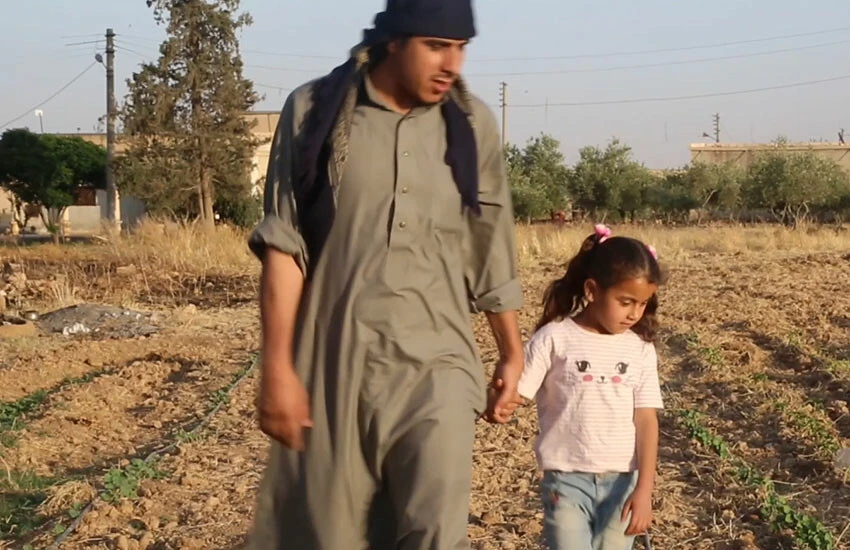 Tel Abyadlı 2 çocuk babası Hasan, PKK/YPG'li teröristlerle işbirliği teklifini reddettiği için Mayıs 2019'da alıkonuldu.