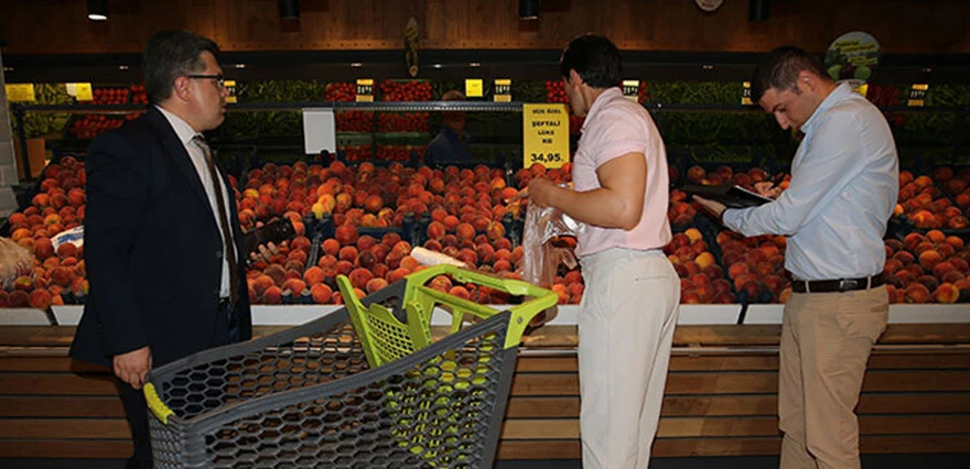 Bakanlık fahiş fiyata göz açtırmıyor! Etiketler tek tek kontrol edildi