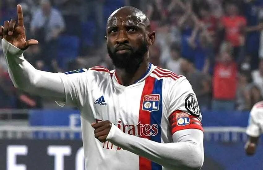 Gözler onların üzerinde! İşte bonservis bedeli olmayan en değerli 10 futbolcu